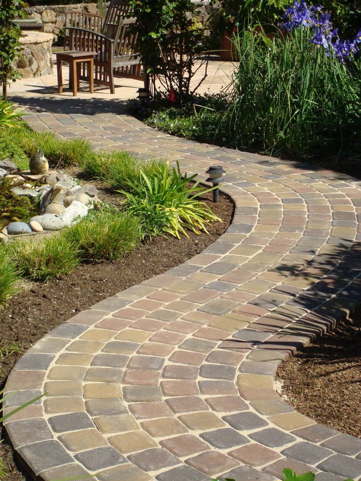 The Legacy Paver Group installs stone paver pathways in Sonoma and Marin County's.