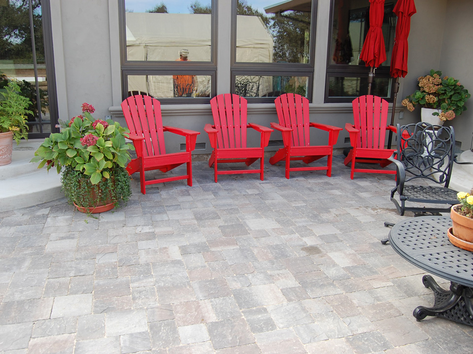 Legacy Pavers installs beautiful stone paver patios in Santa Rosa, CA.